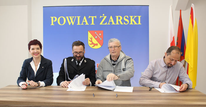 Ilustracja do informacji: Nowoczesne pracownie do kształcenia zawodowego w CKZiU w Żarach.