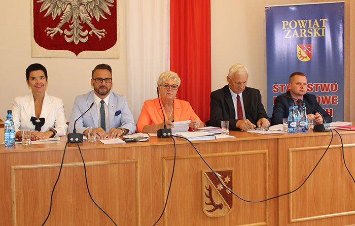 Ilustracja do informacji: XL sesja Rady Powiatu Żarskiego