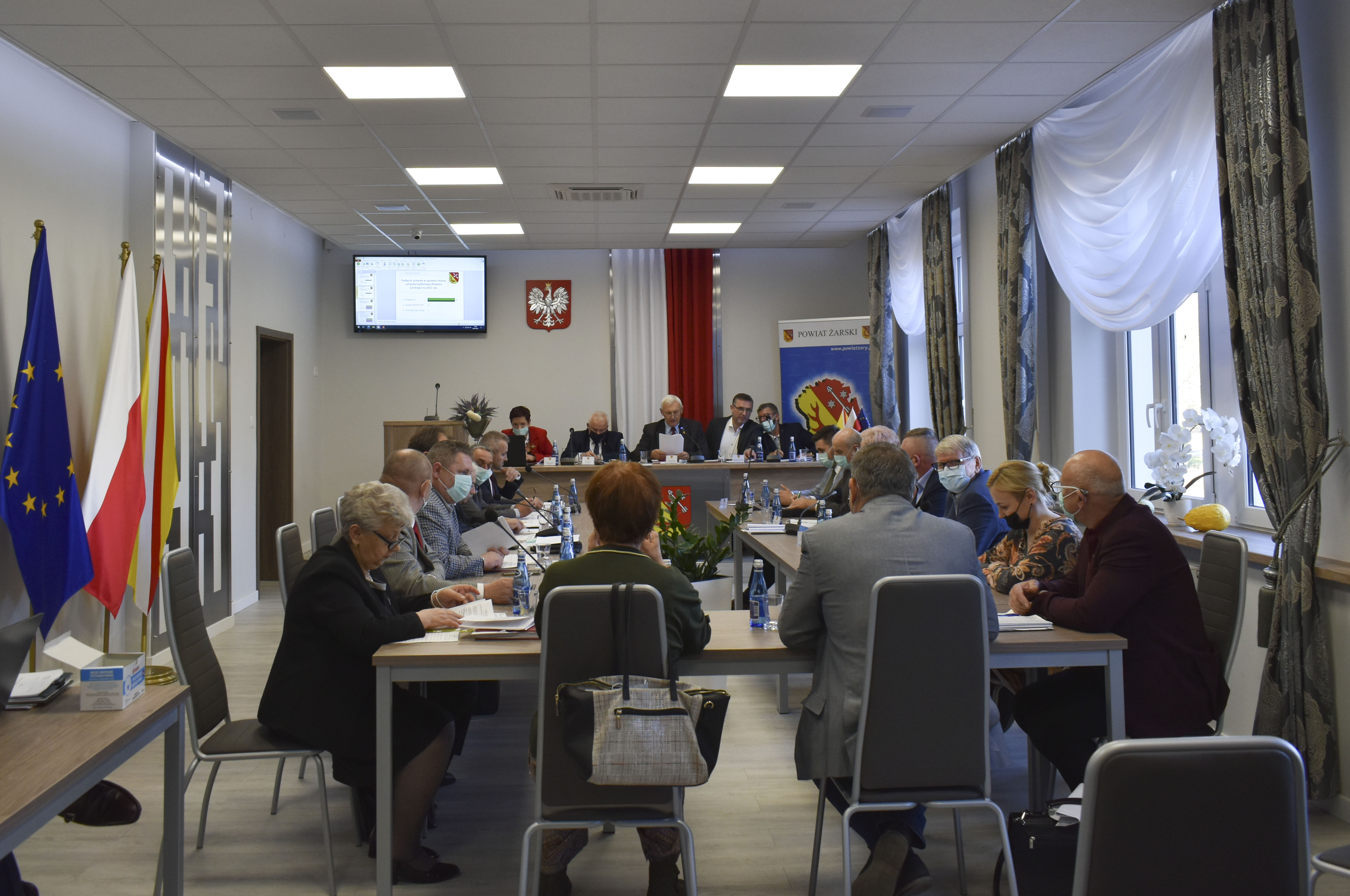 Ilustracja do informacji: XXX Sesja Rady Powiatu Żarskiego